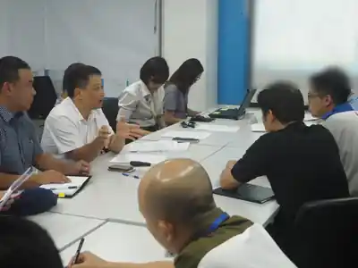 Technical discussion during a COP programme